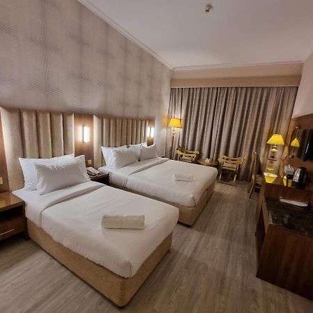 Bliss Square Hotel Dubai Exterior photo
