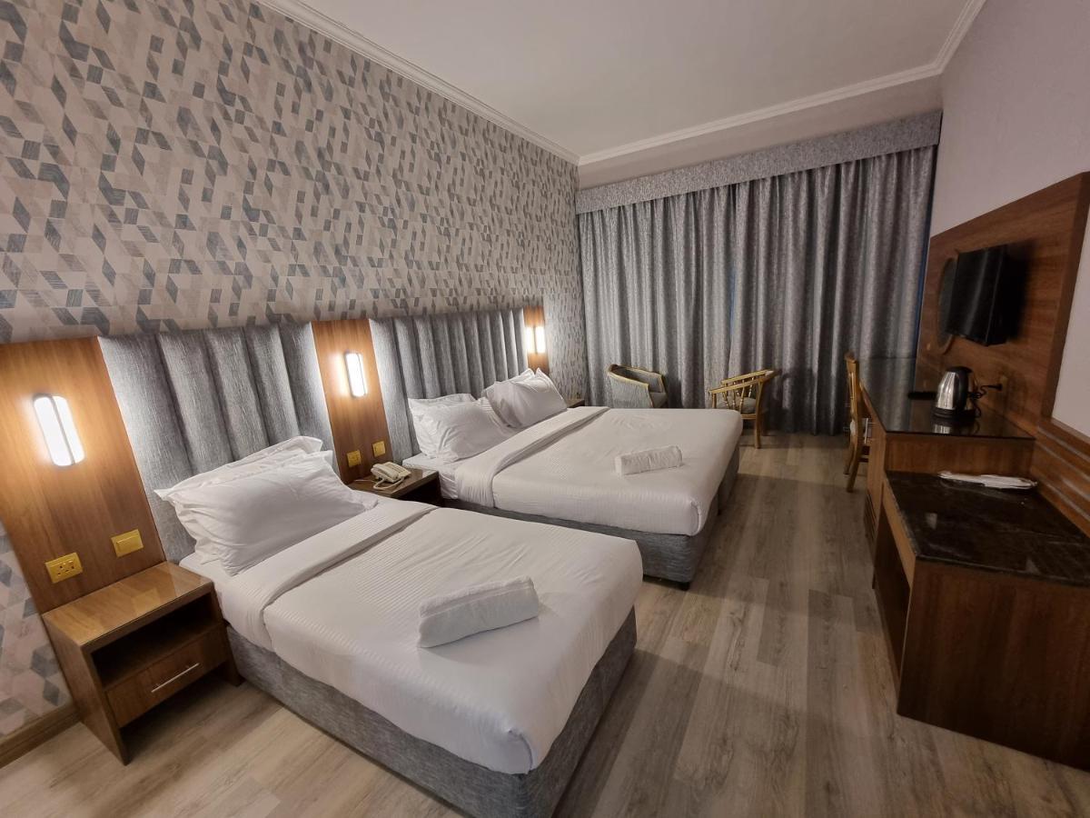 Bliss Square Hotel Dubai Exterior photo