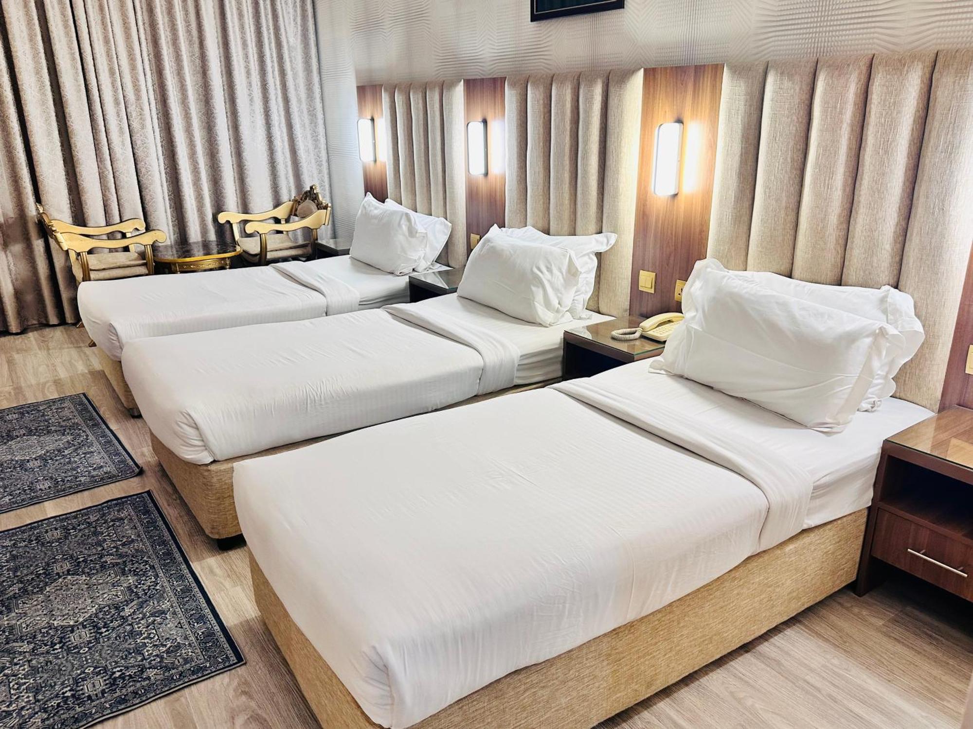 Bliss Square Hotel Dubai Exterior photo