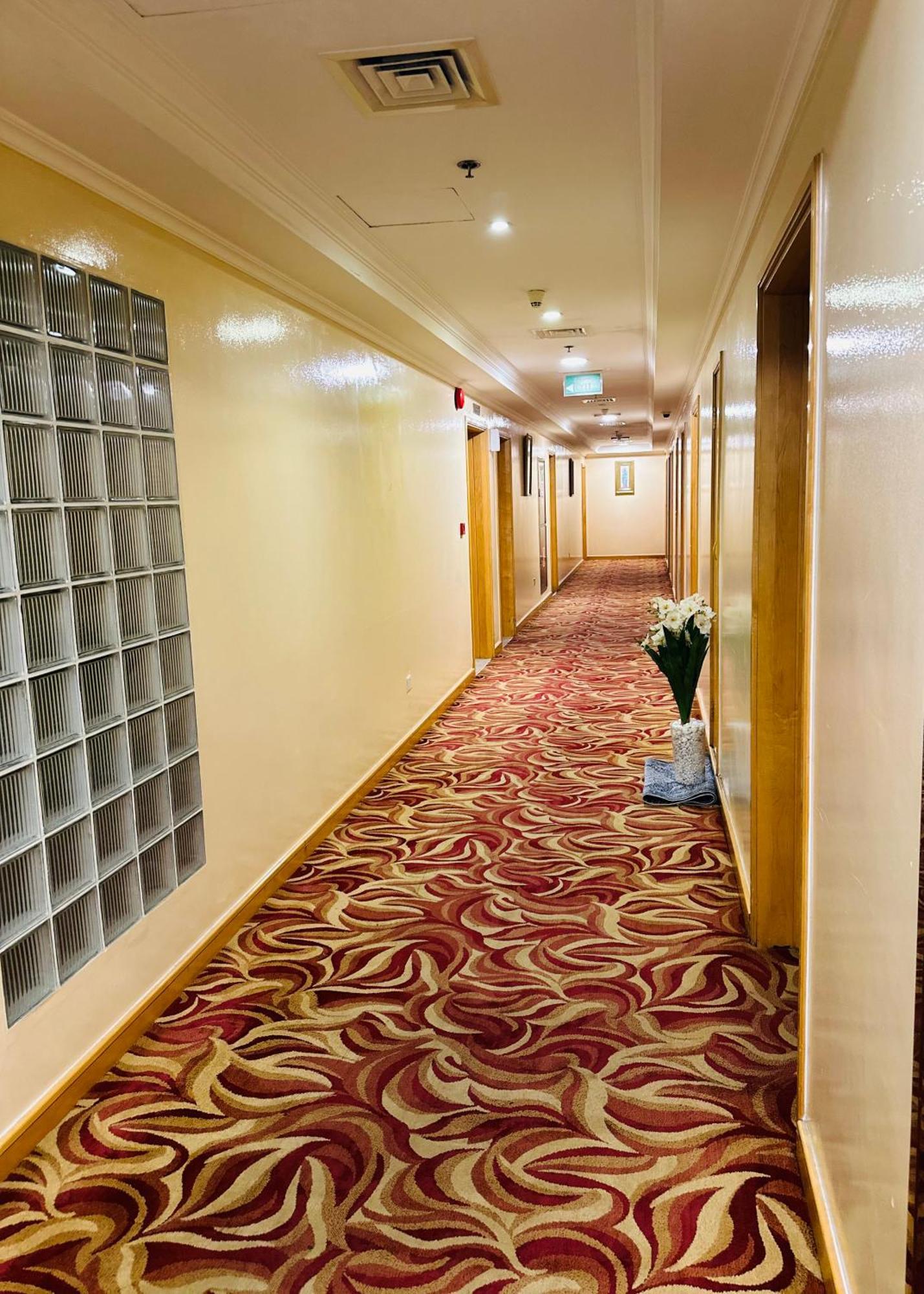 Bliss Square Hotel Dubai Exterior photo